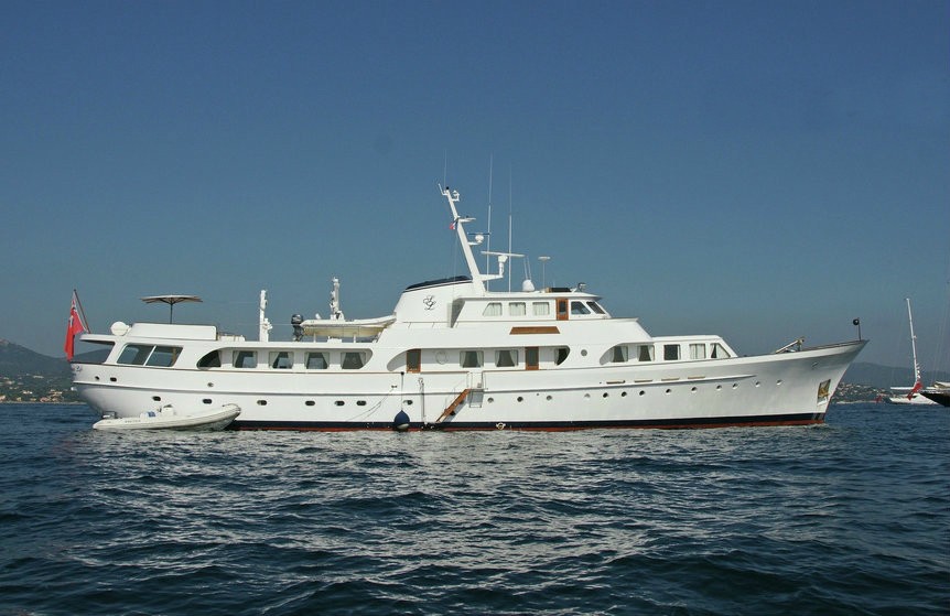 secret life yacht